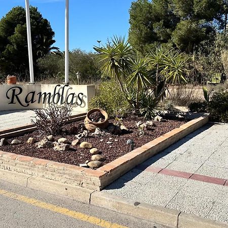 Orihuela - Las Ramblas - Casa Pino Dehesa de Campoamor  Exterior foto